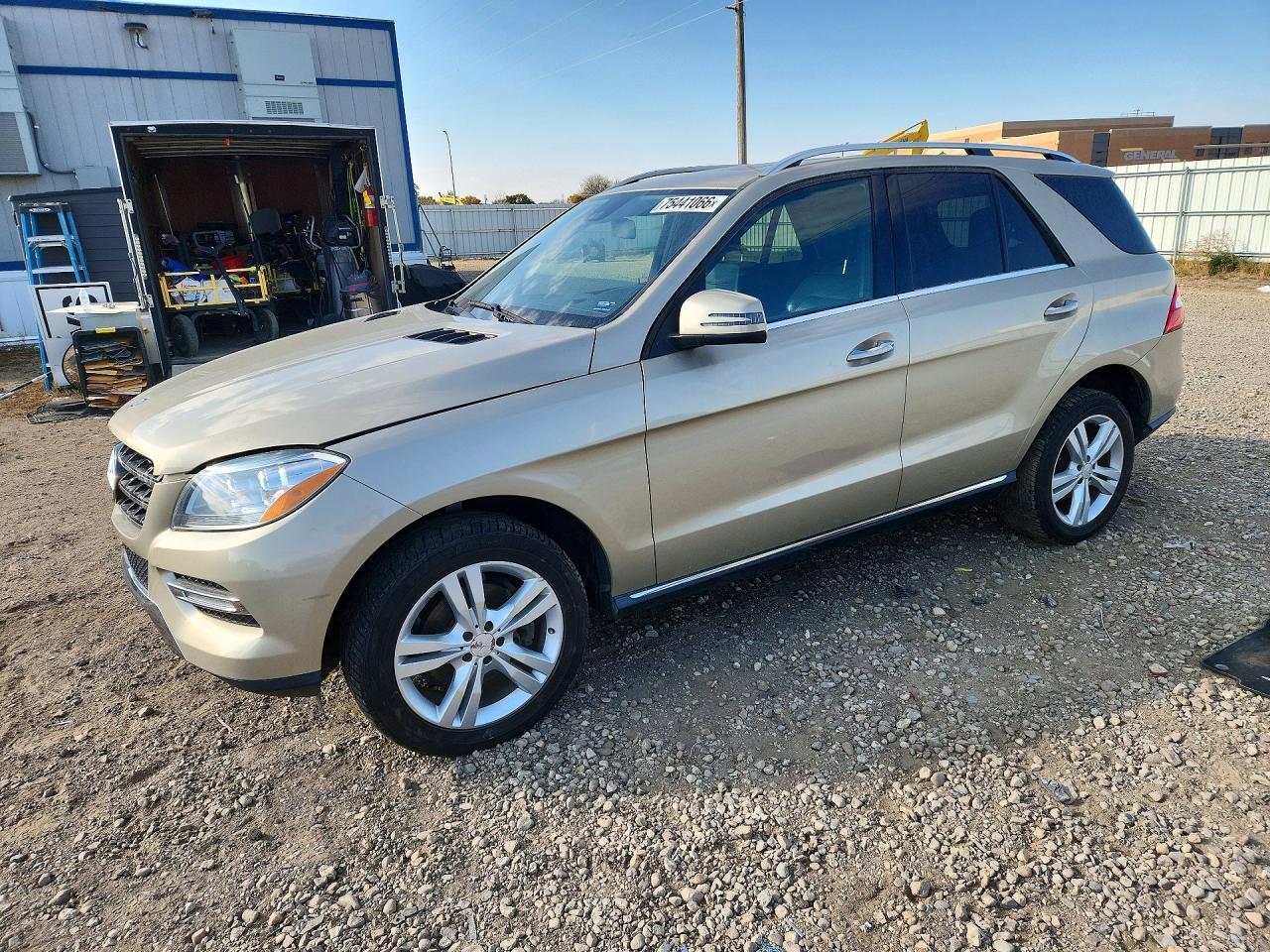 Вид 2013 MERCEDES-BENZ ML 350 BLUETEC, угол 1