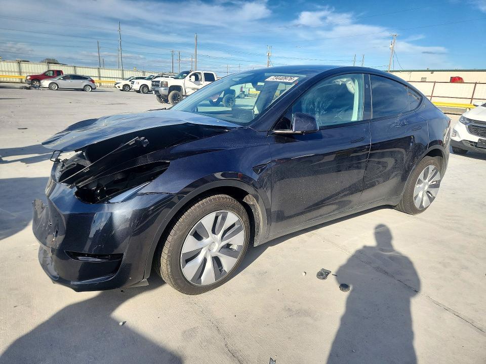 2024 TESLA MODEL Y   