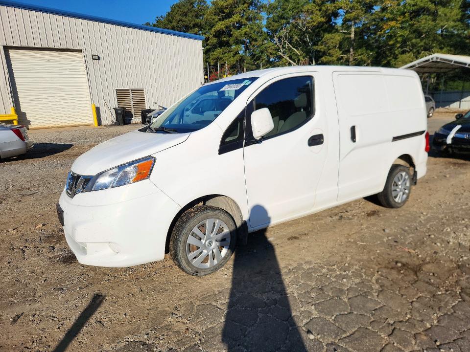 2017 NISSAN NV200 SV  