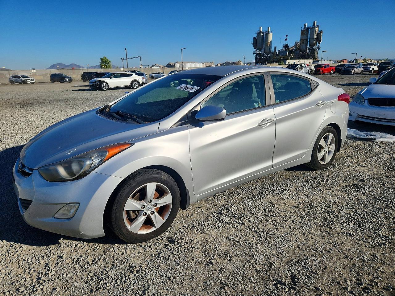 Вид 2013 HYUNDAI ELANTRA GLS, угол 1