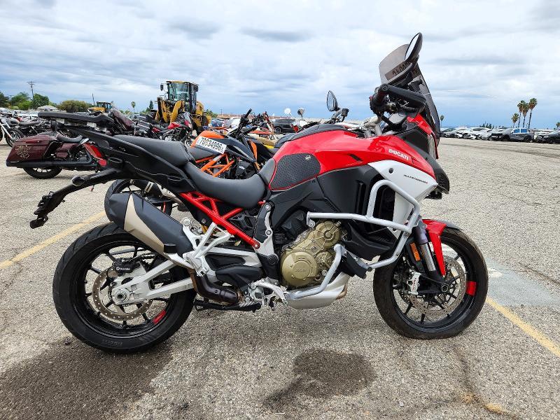 2022 DUCATI MULTISTRADA V4  