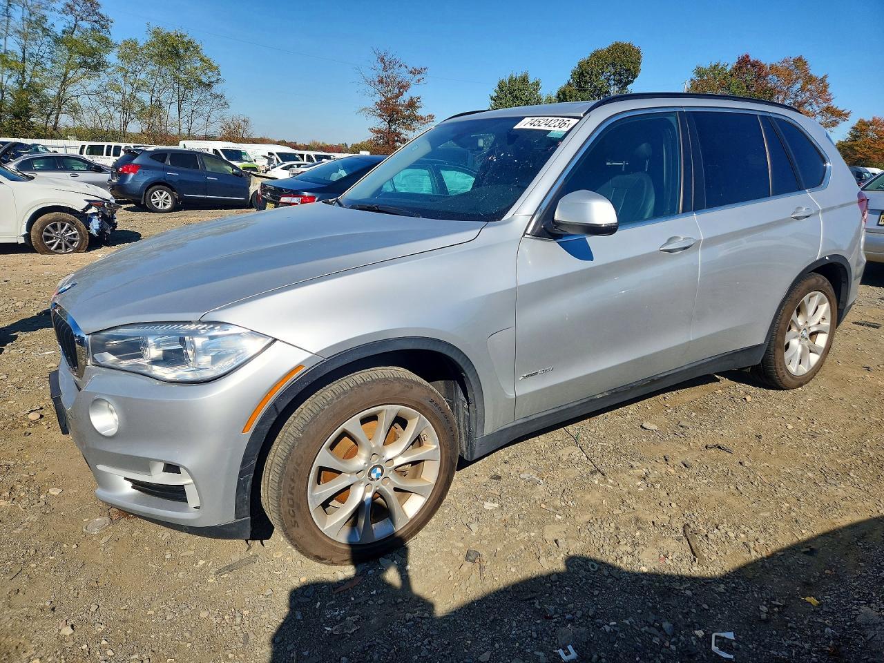 Vista de 2016 BMW X5 XDRIVE35I, ángulo 1