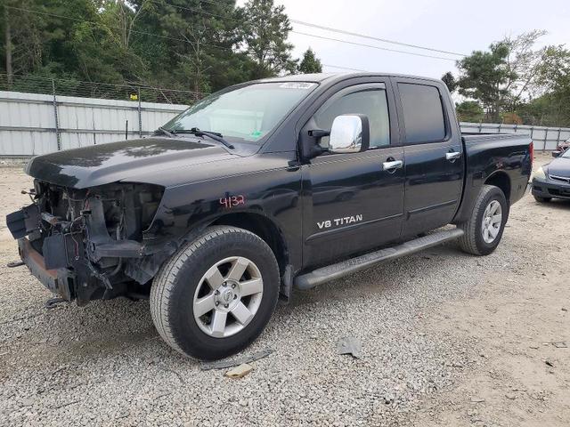 2005 NISSAN TITAN XE  