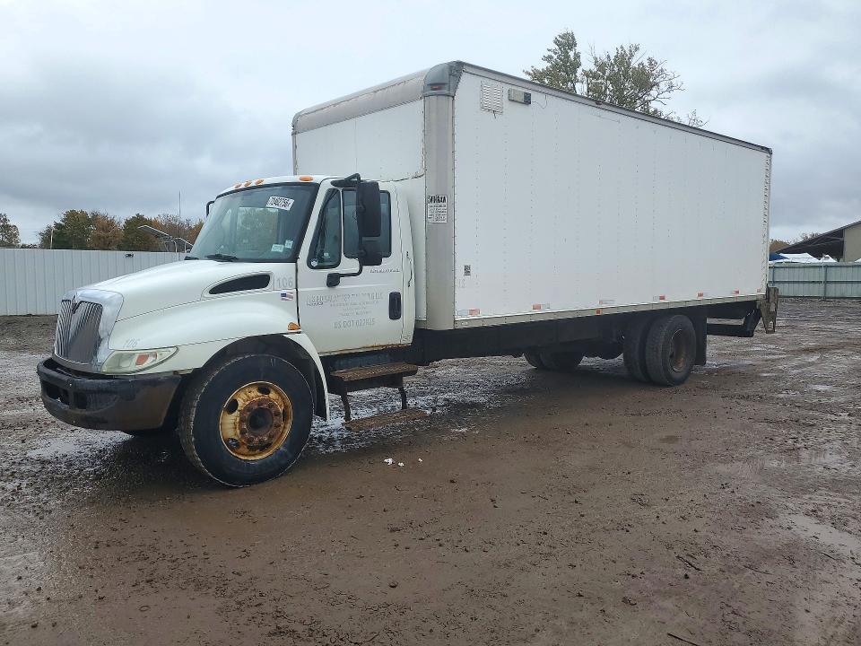2007 INTERNATIONAL 4000 4300  