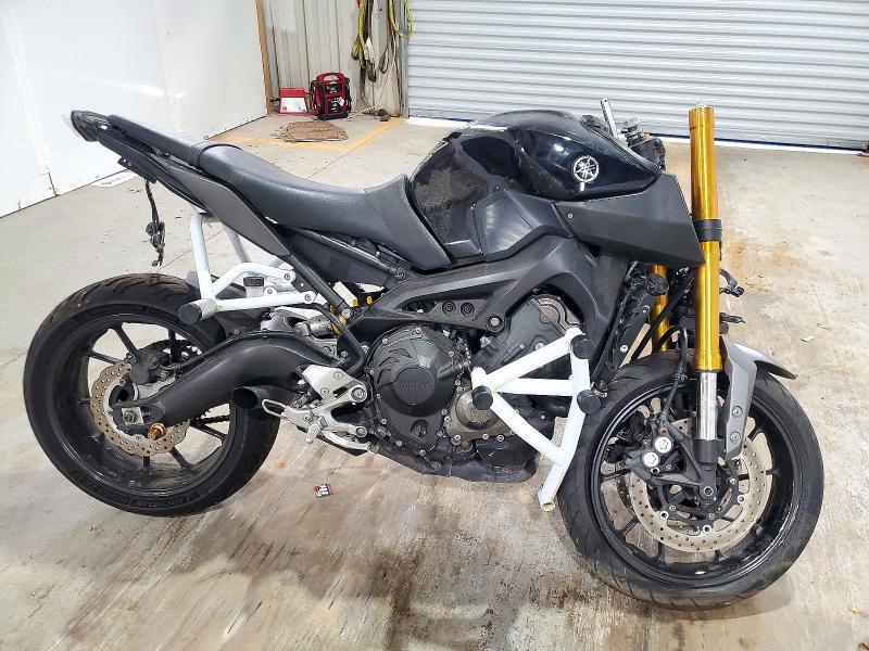 2015 YAMAHA FZ09   