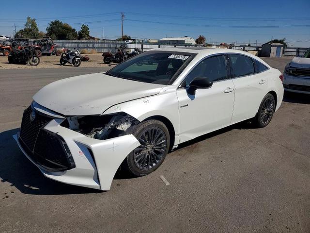 2021 TOYOTA AVALON XSE  