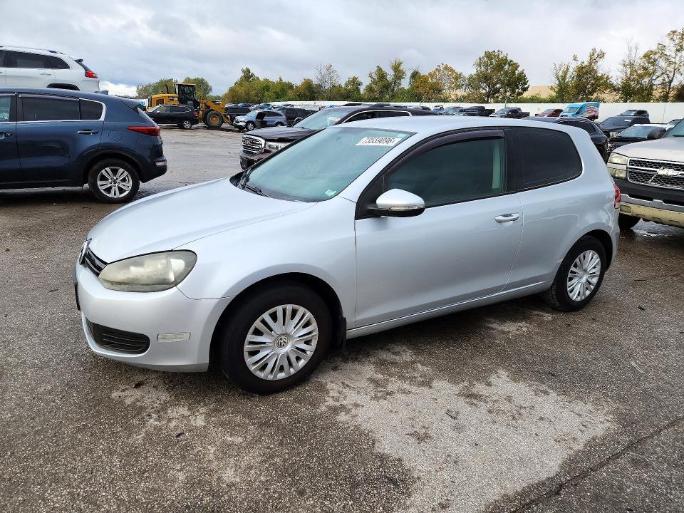 2010 VOLKSWAGEN GOLF   