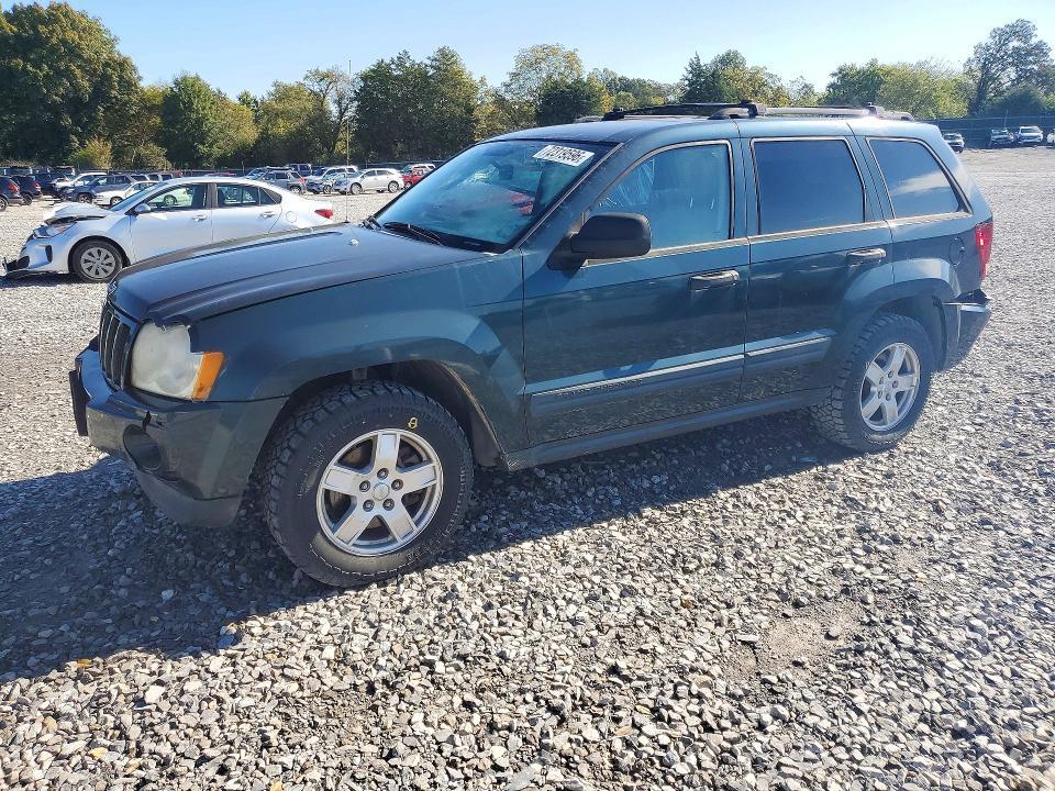 2005 JEEP GRAND CHEROKEE LAREDO  