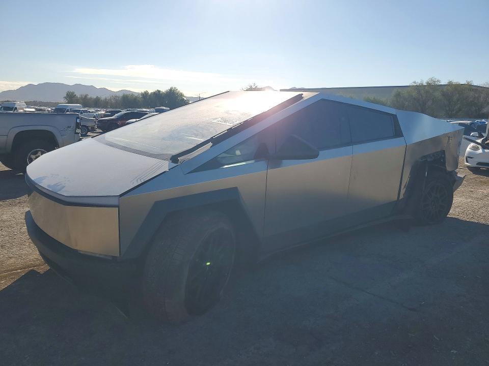 2026 TESLA CYBERTRUCK   