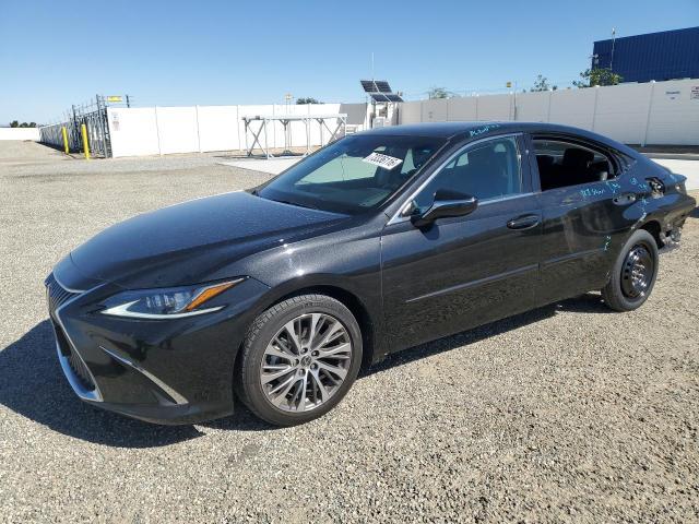 2021 LEXUS ES250