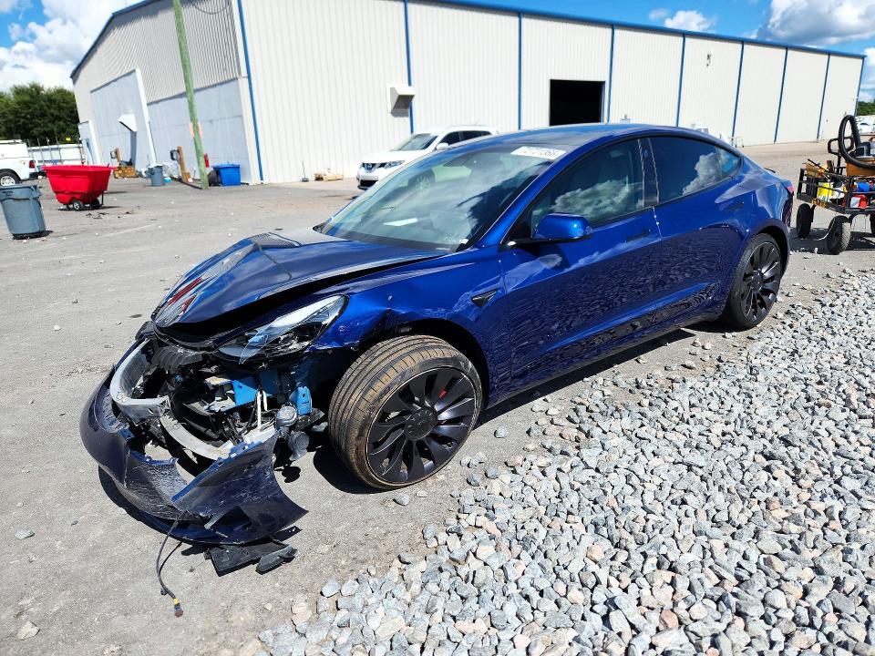 2021 TESLA MODEL 3   