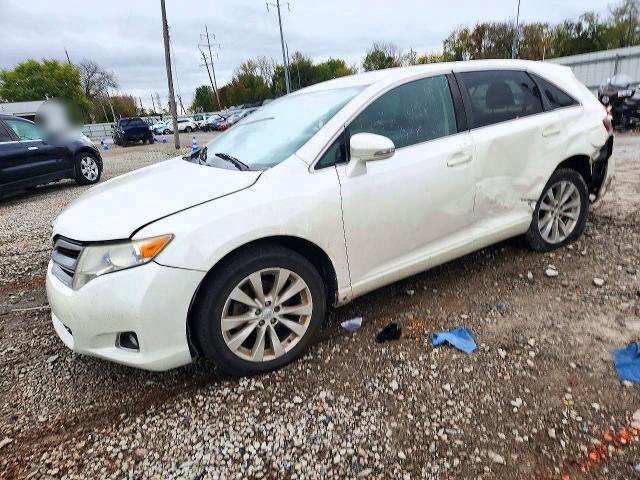 2015 TOYOTA VENZA LE  