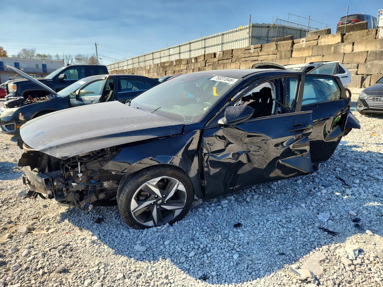 Vista de 2023 HYUNDAI ELANTRA SEL, ángulo 1