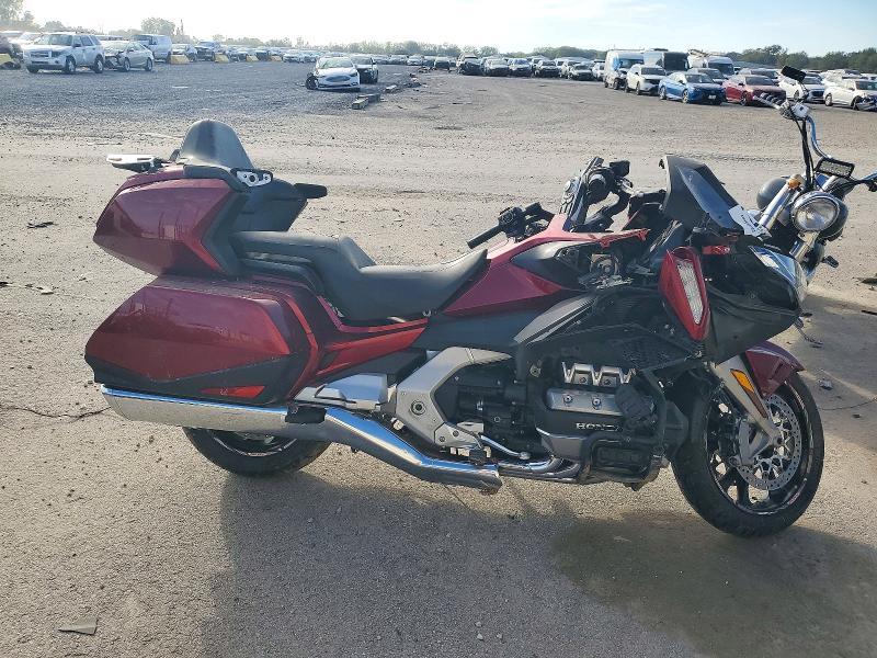 2018 HONDA GL1800   