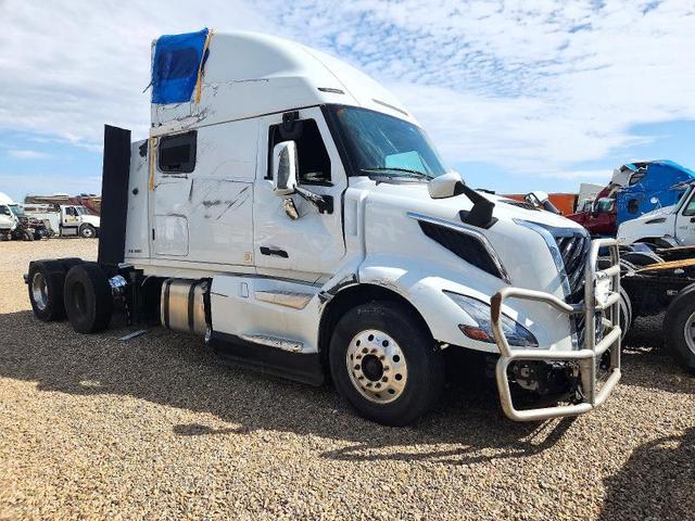 2026 VOLVO VNL SEMI TRUCK