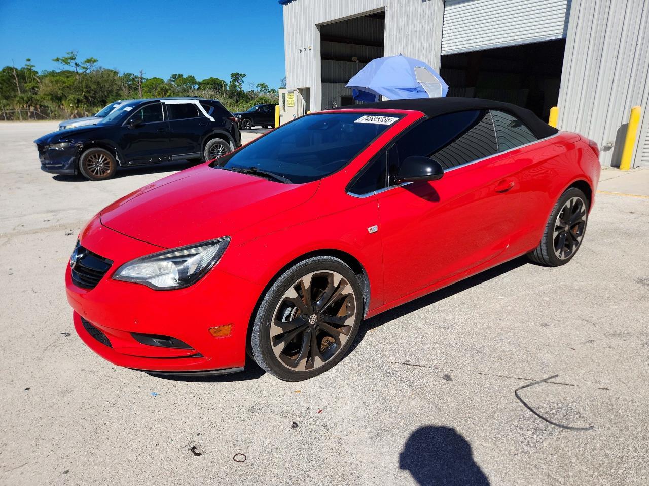 Vista de 2018 BUICK CASCADA SPORT TOURING, ángulo 1