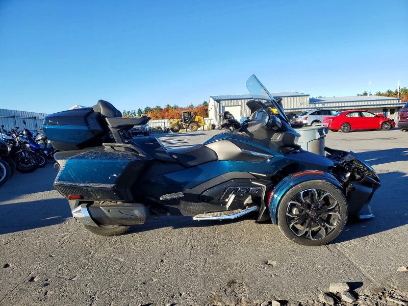 2021 CAN-AM SPYDER ROADSTER RT  