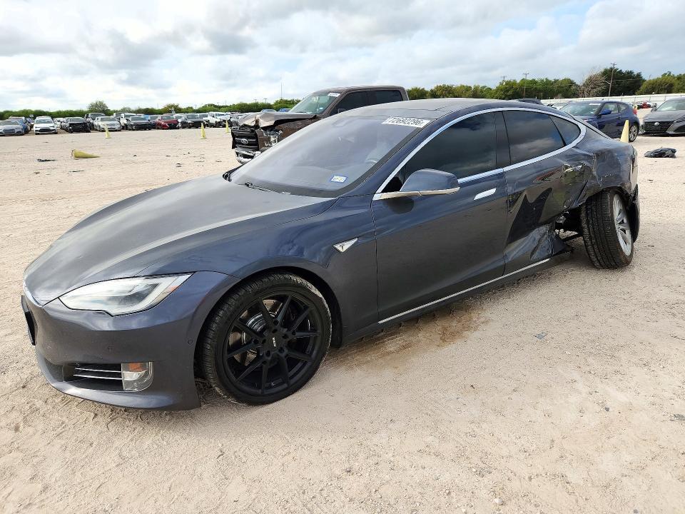 2016 TESLA MODEL S   