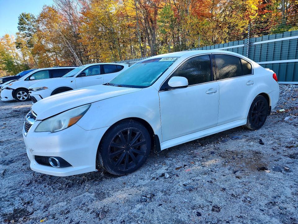 2013 SUBARU LEGACY 25I PREMIUM  