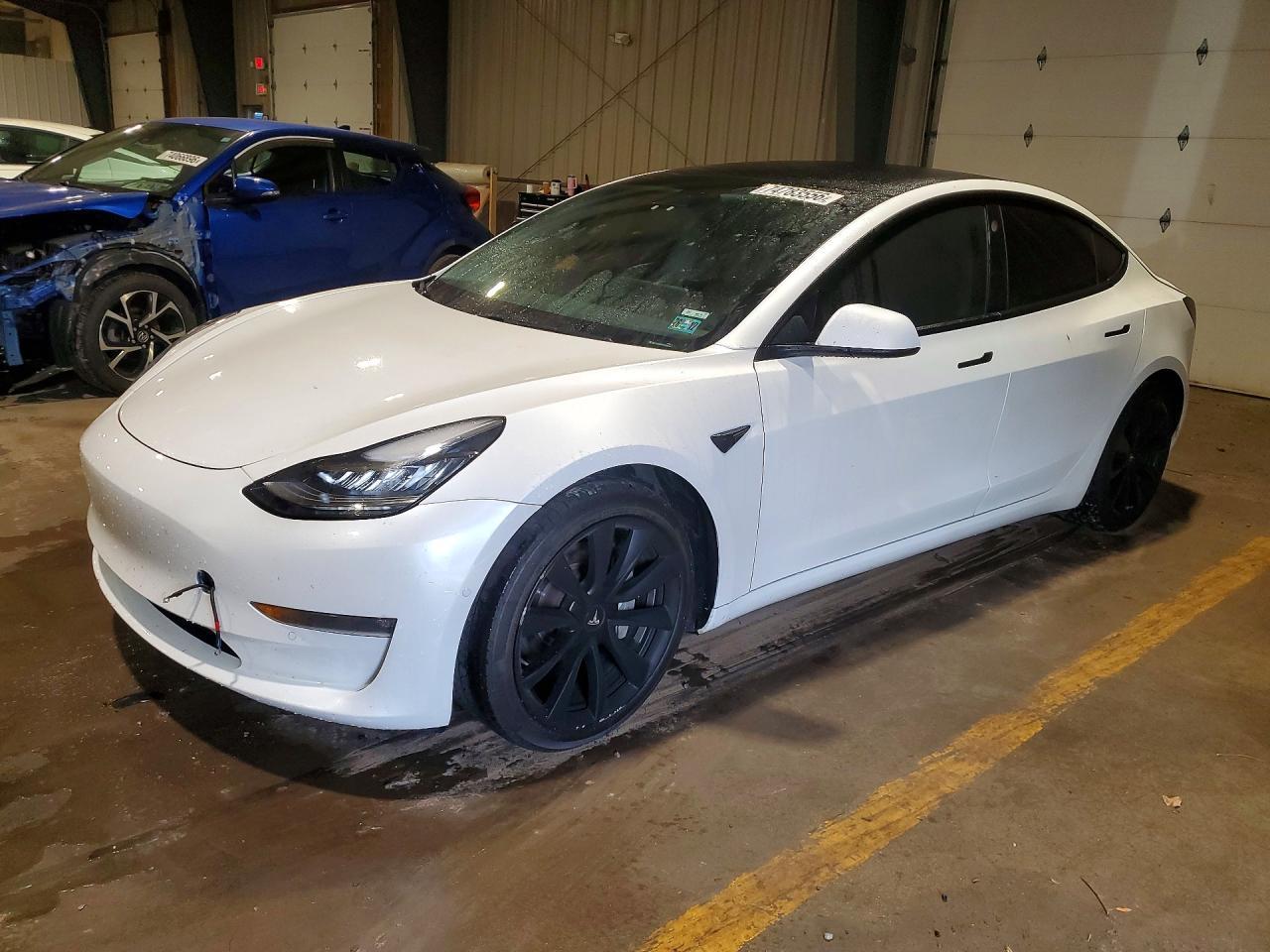 Vista de 2019 TESLA MODEL 3, ángulo 1