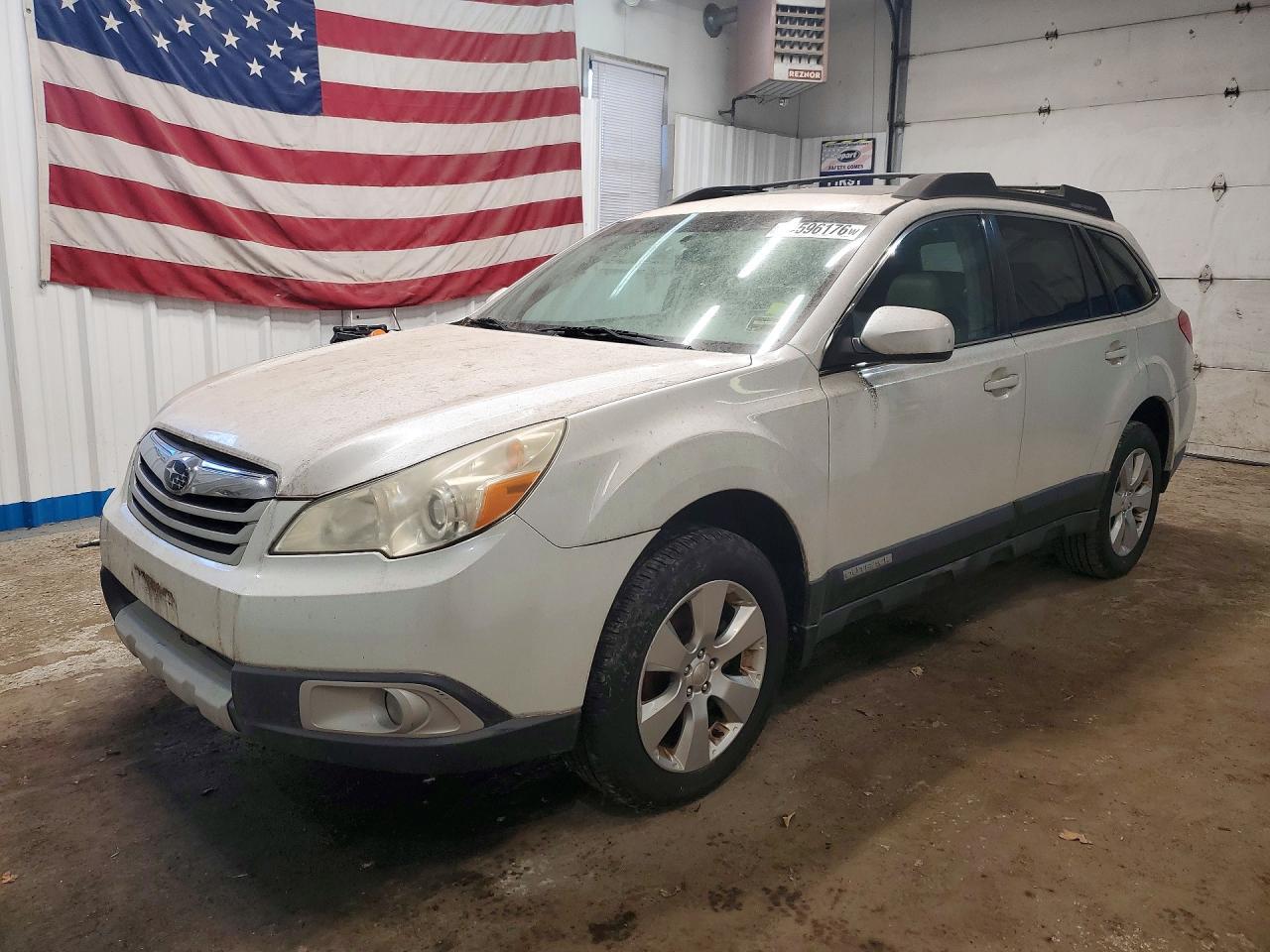 Vista de 2011 SUBARU OUTBACK 2.5I LIMITED, ángulo 1
