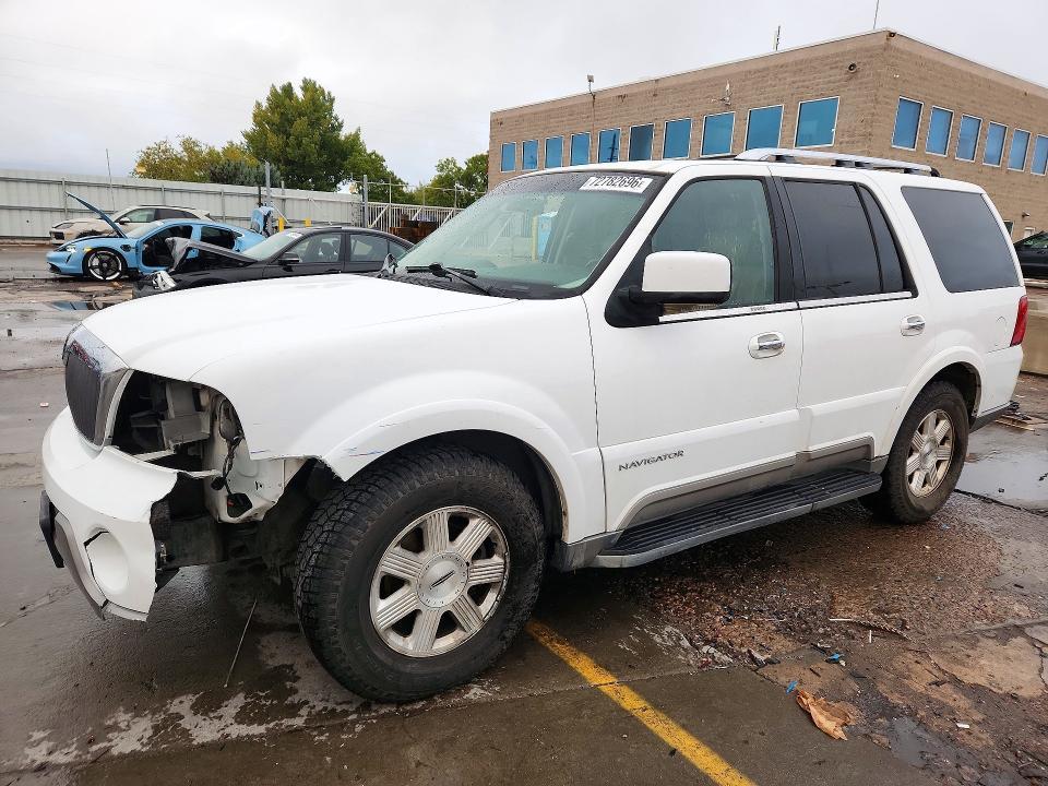 2003 LINCOLN NAVIGATOR   