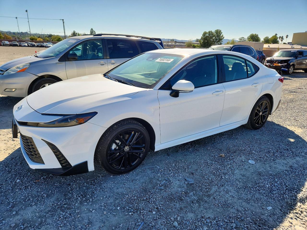 Vedere 2026 TOYOTA CAMRY SE, unghi 1