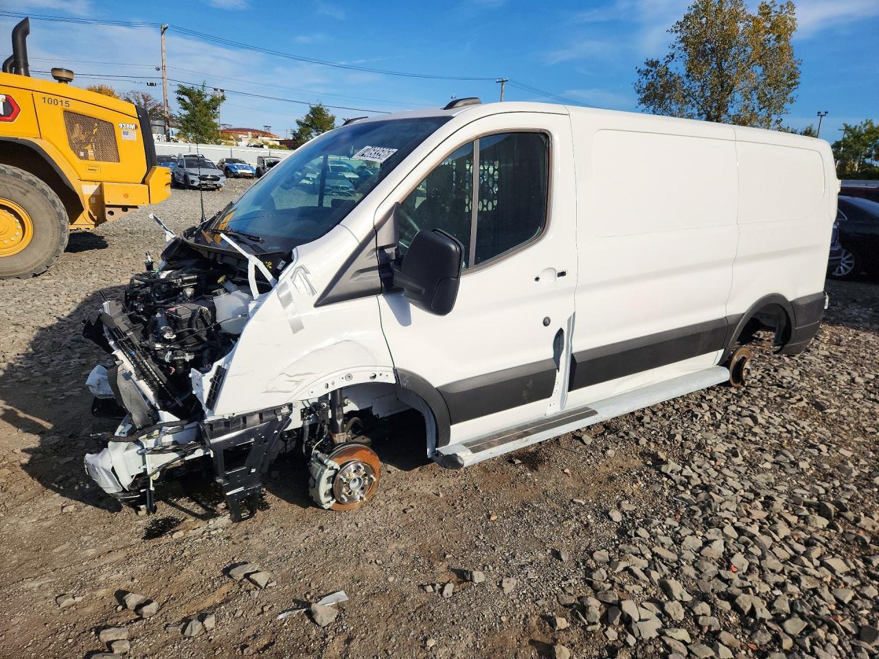 Вид 2026 FORD TRANSIT T-250, угол 1