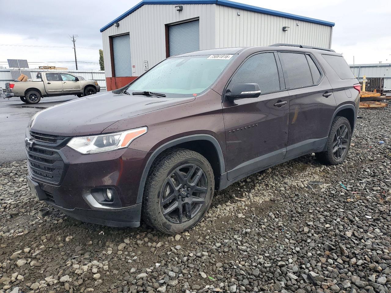 منظر 2020 CHEVROLET TRAVERSE LT، زاوية 1