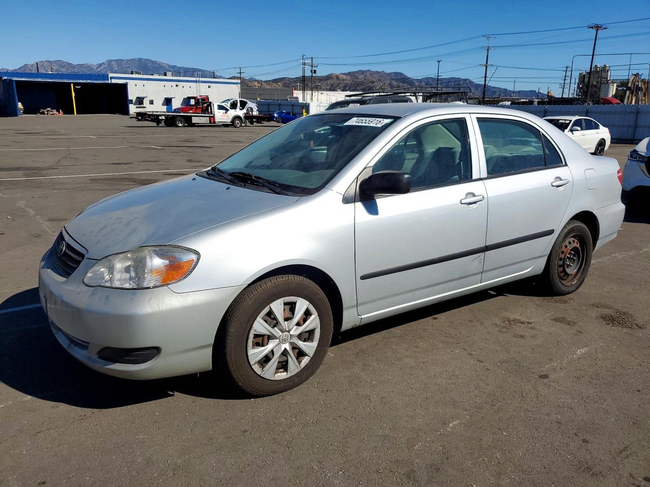 Vue de 2008 TOYOTA COROLLA CE, angle 1