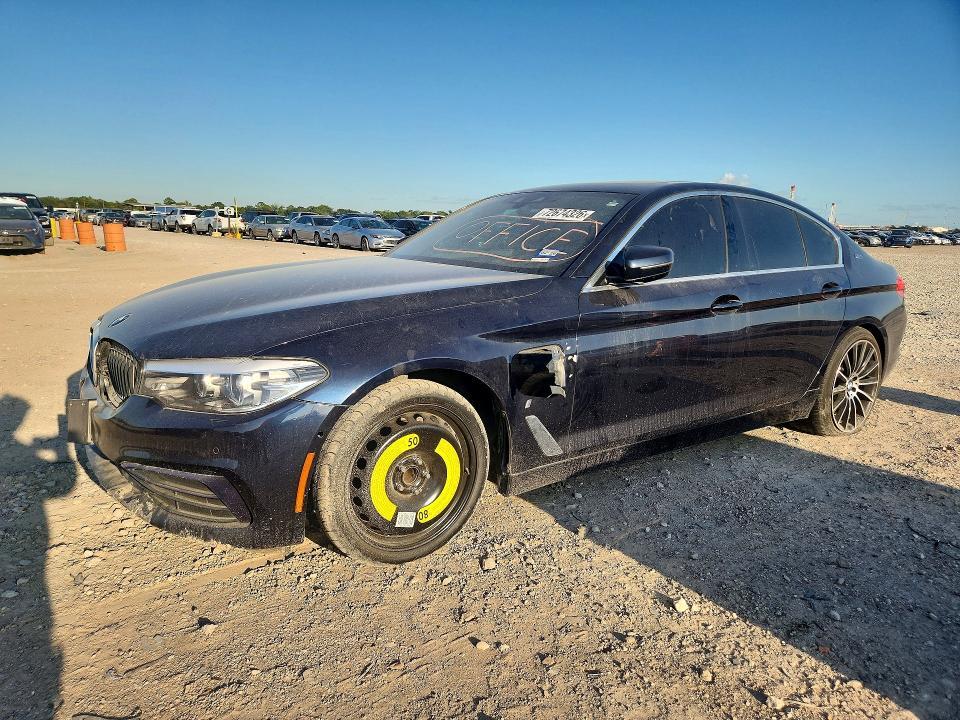 2019 BMW 530E   