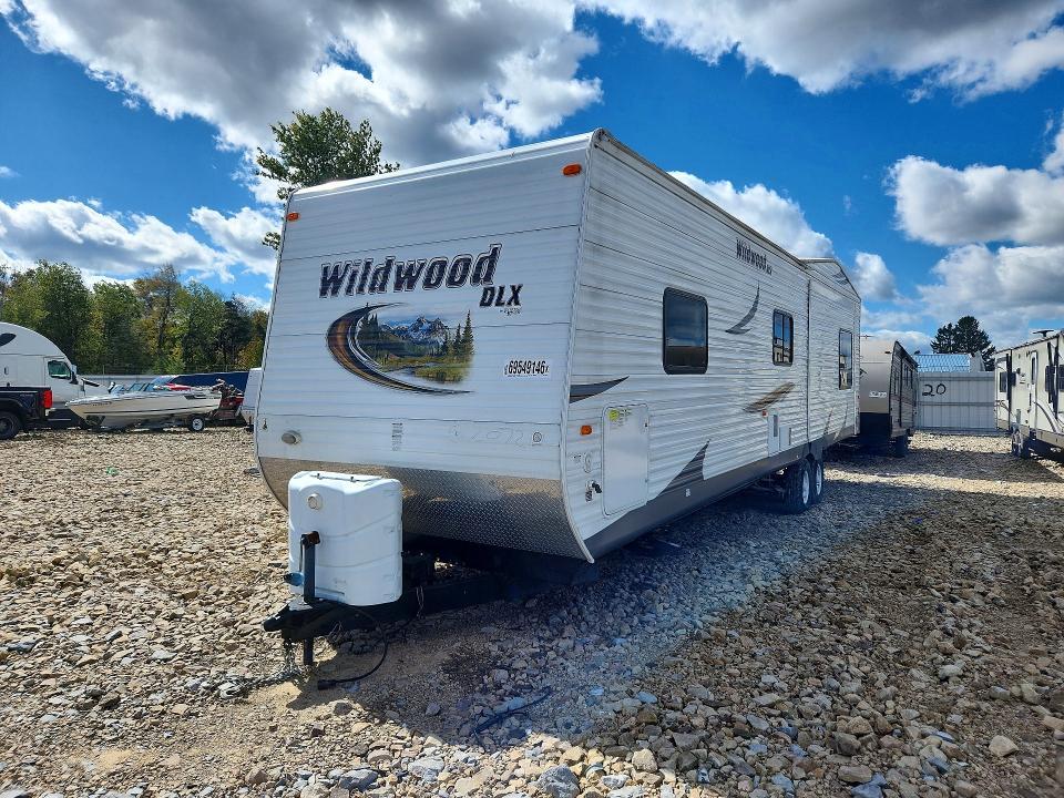 2012 FOREST RIVER WILDWOOD CAMPER