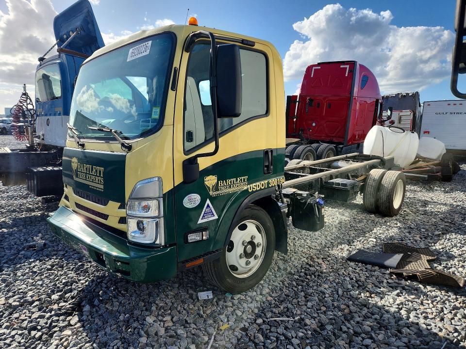 2023 ISUZU NRR   