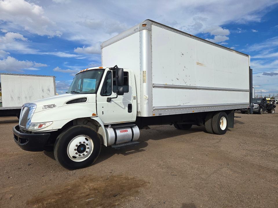 2012 INTERNATIONAL 4000 4300  