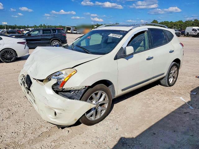 2011 NISSAN ROGUE S  