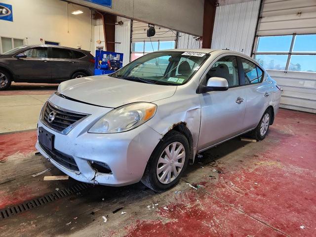 2012 NISSAN VERSA
