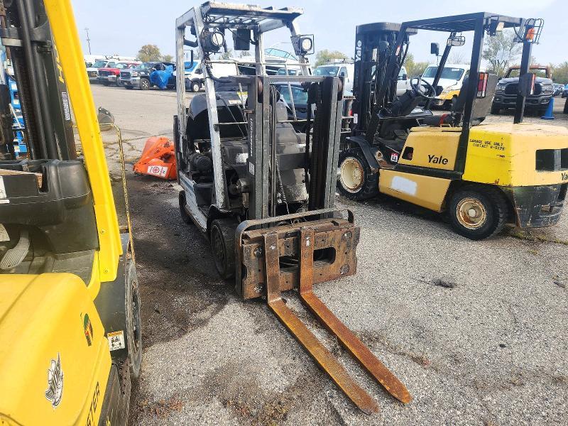 2005 UNICARRIERS FORKLIFT