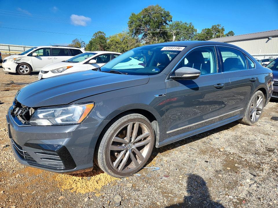 2017 VOLKSWAGEN PASSAT R-LINE  