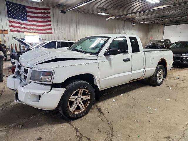 2010 DODGE DAKOTA