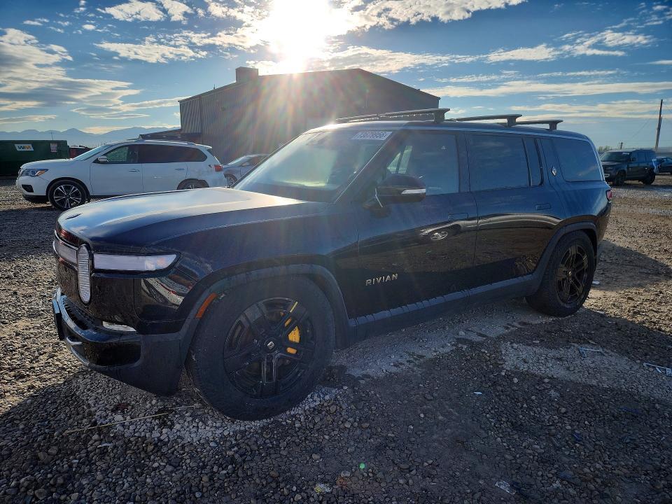 2023 RIVIAN R1S ADVENTURE  