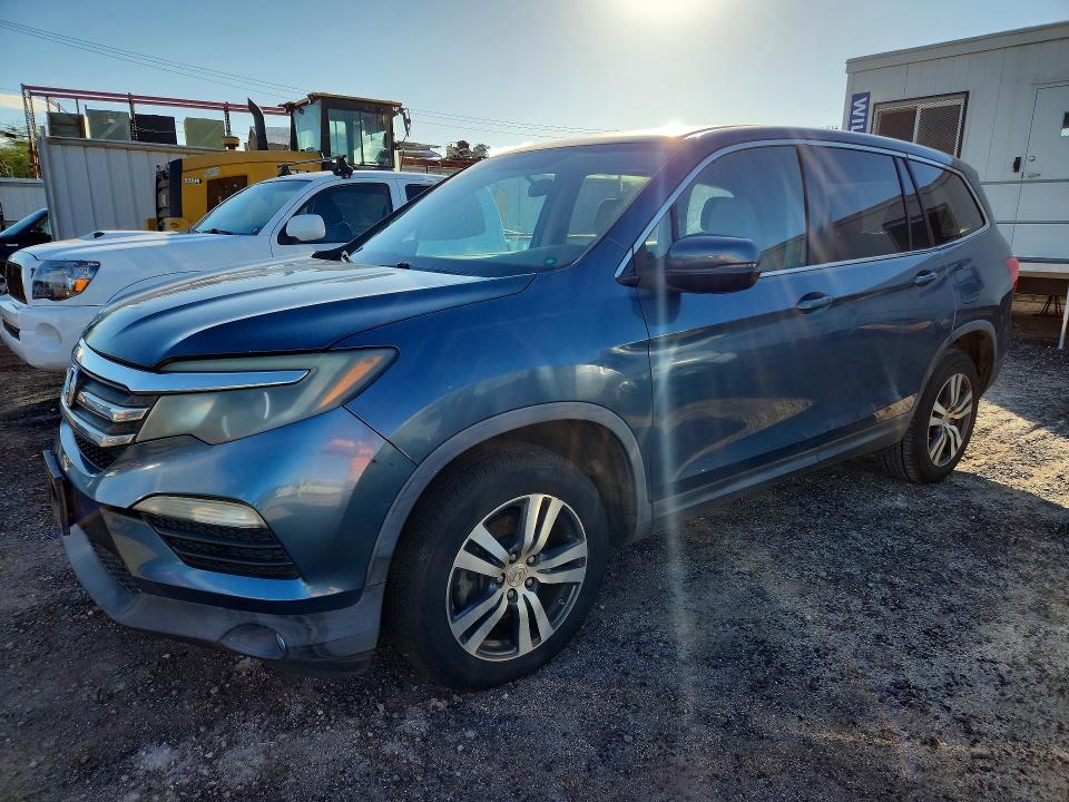 2016 HONDA PILOT EX  