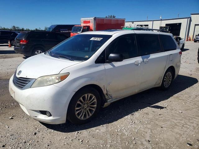 2011 TOYOTA SIENNA XLE 8-PASSENGER  
