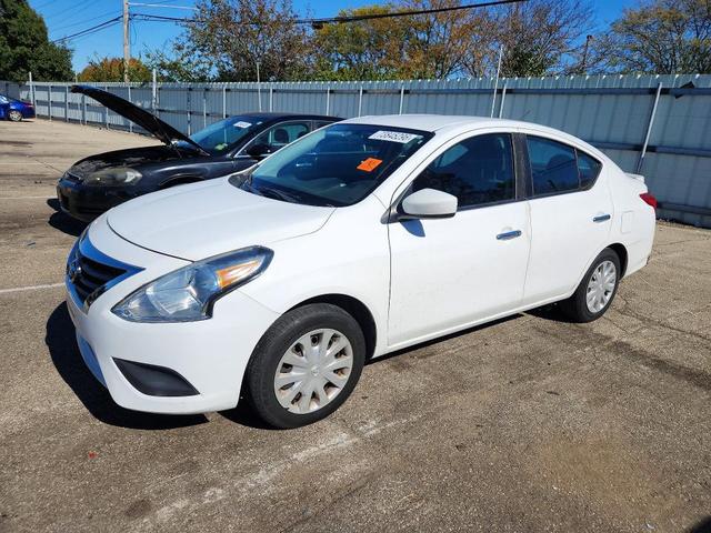 2018 NISSAN VERSA