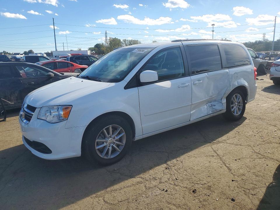 2016 DODGE GRAND CARAVAN SXT  