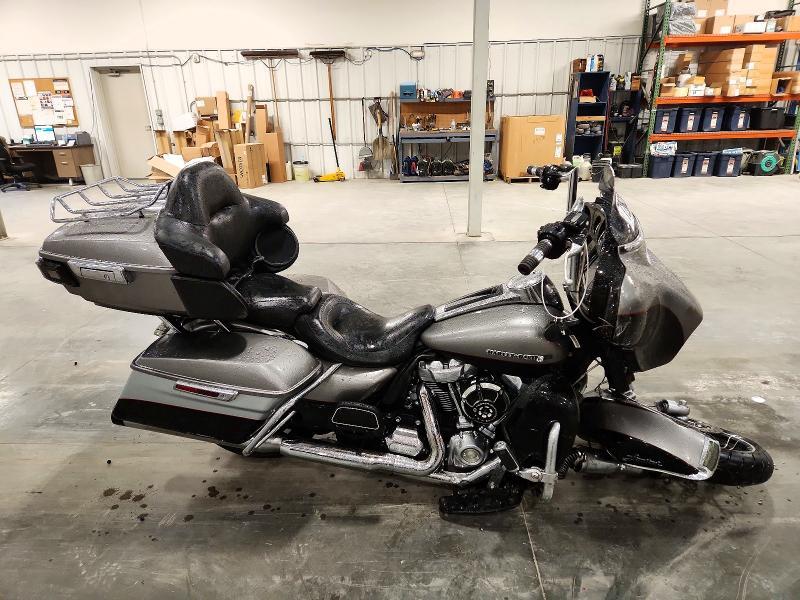 2017 HARLEY-DAVIDSON FLHTK ULTRA LIMITED  