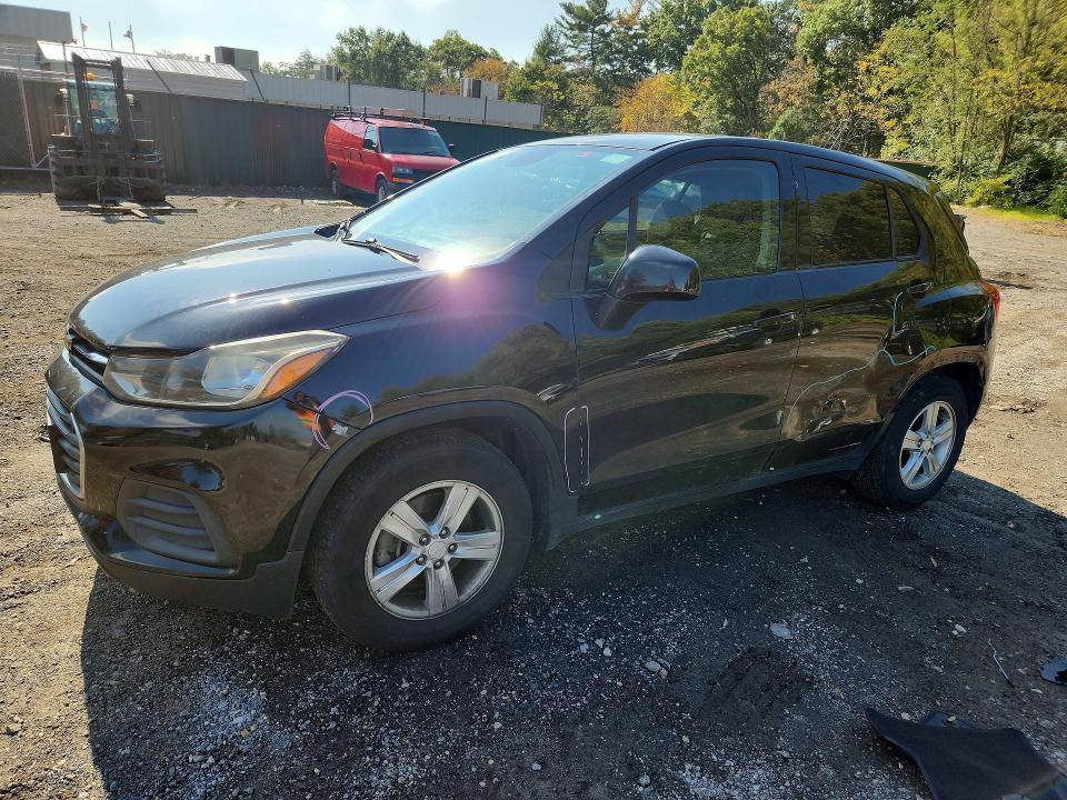2022 CHEVROLET TRAX LS  