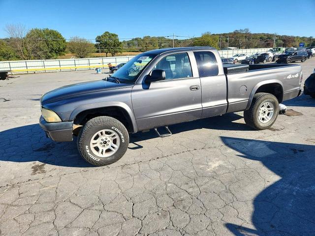 2004 DODGE DAKOTA SPORT  