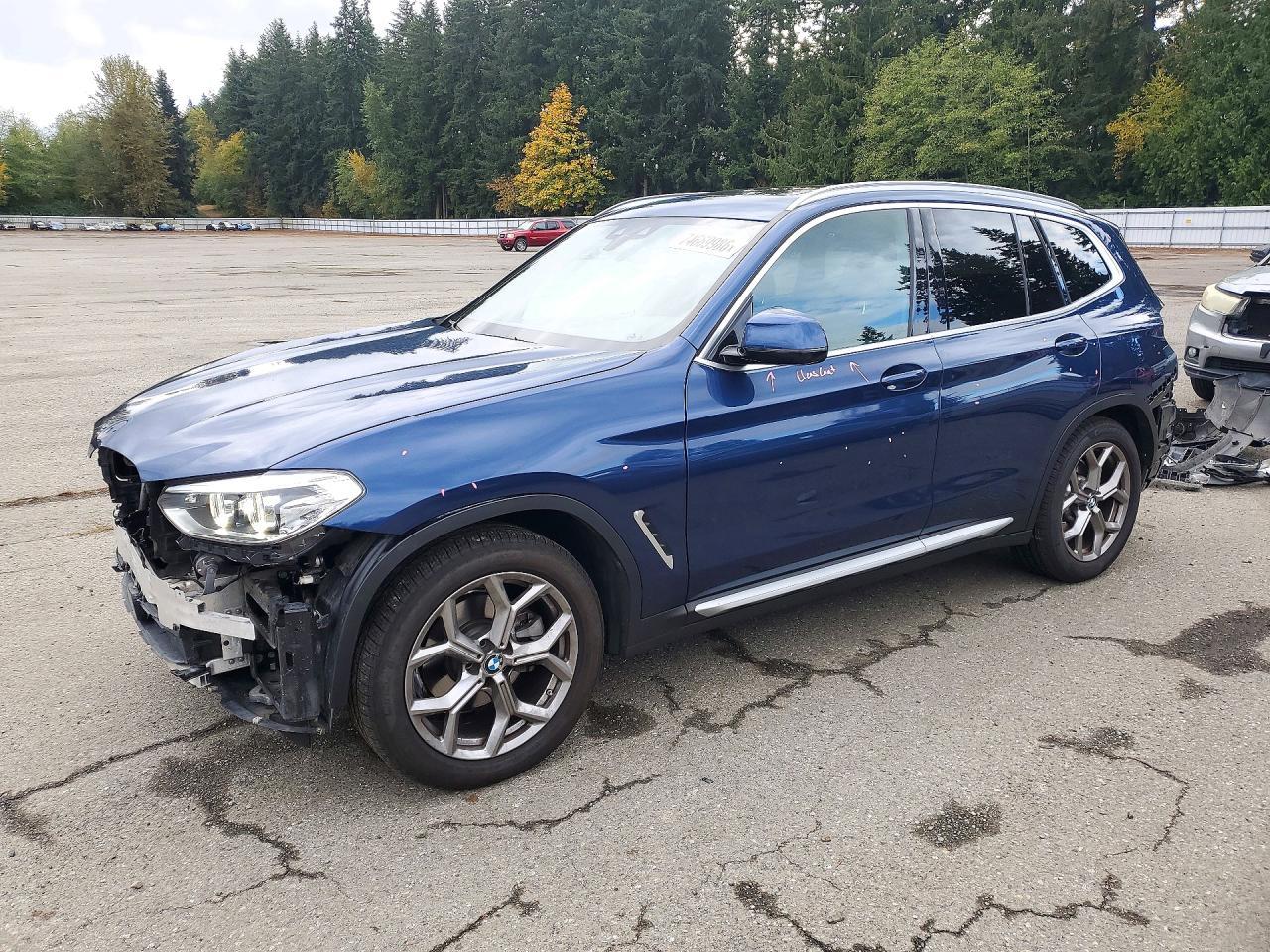 منظر 2021 BMW X3 XDRIVE30I، زاوية 1