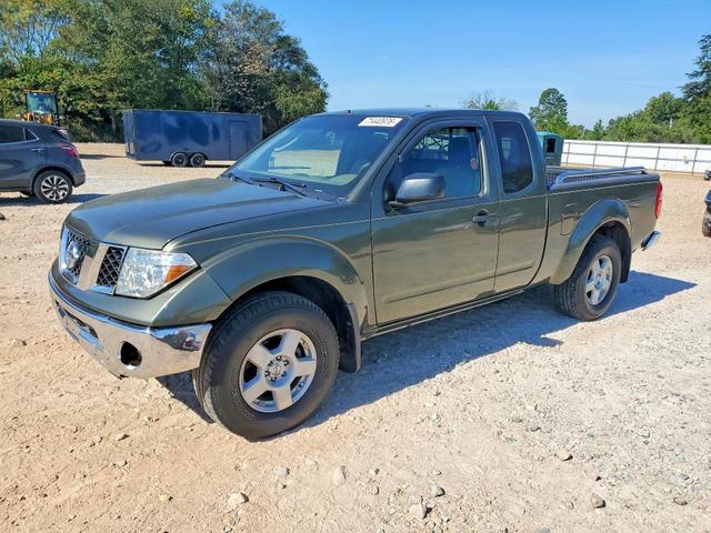 2005 NISSAN FRONTIER SE  
