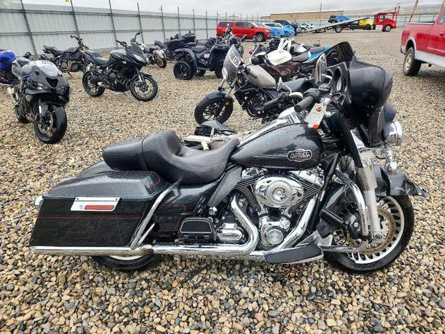 2009 HARLEY-DAVIDSON FLHTCU   
